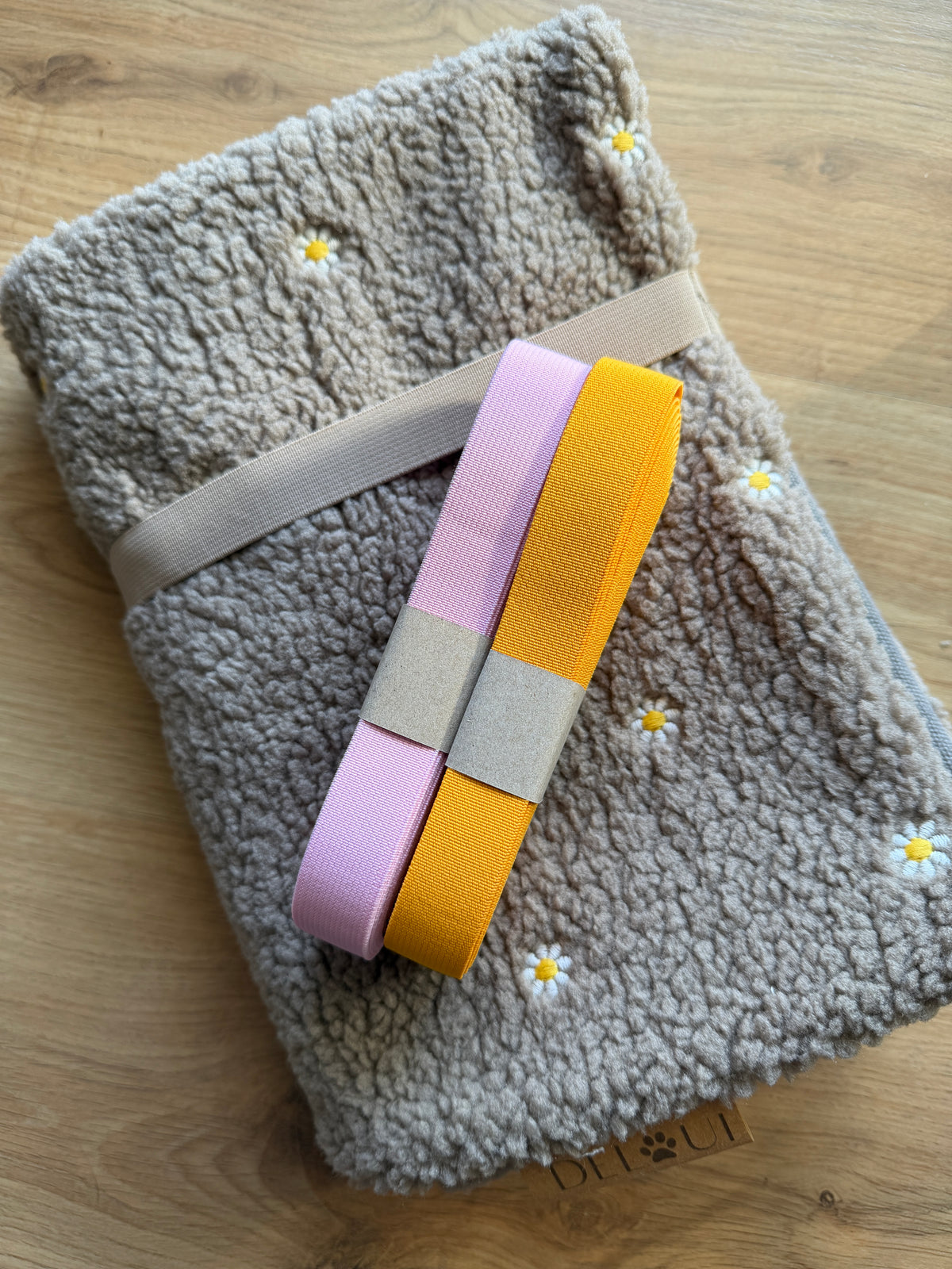 OUTDOOR HUNDEDECKE | WILDFLOWER - BRAUN