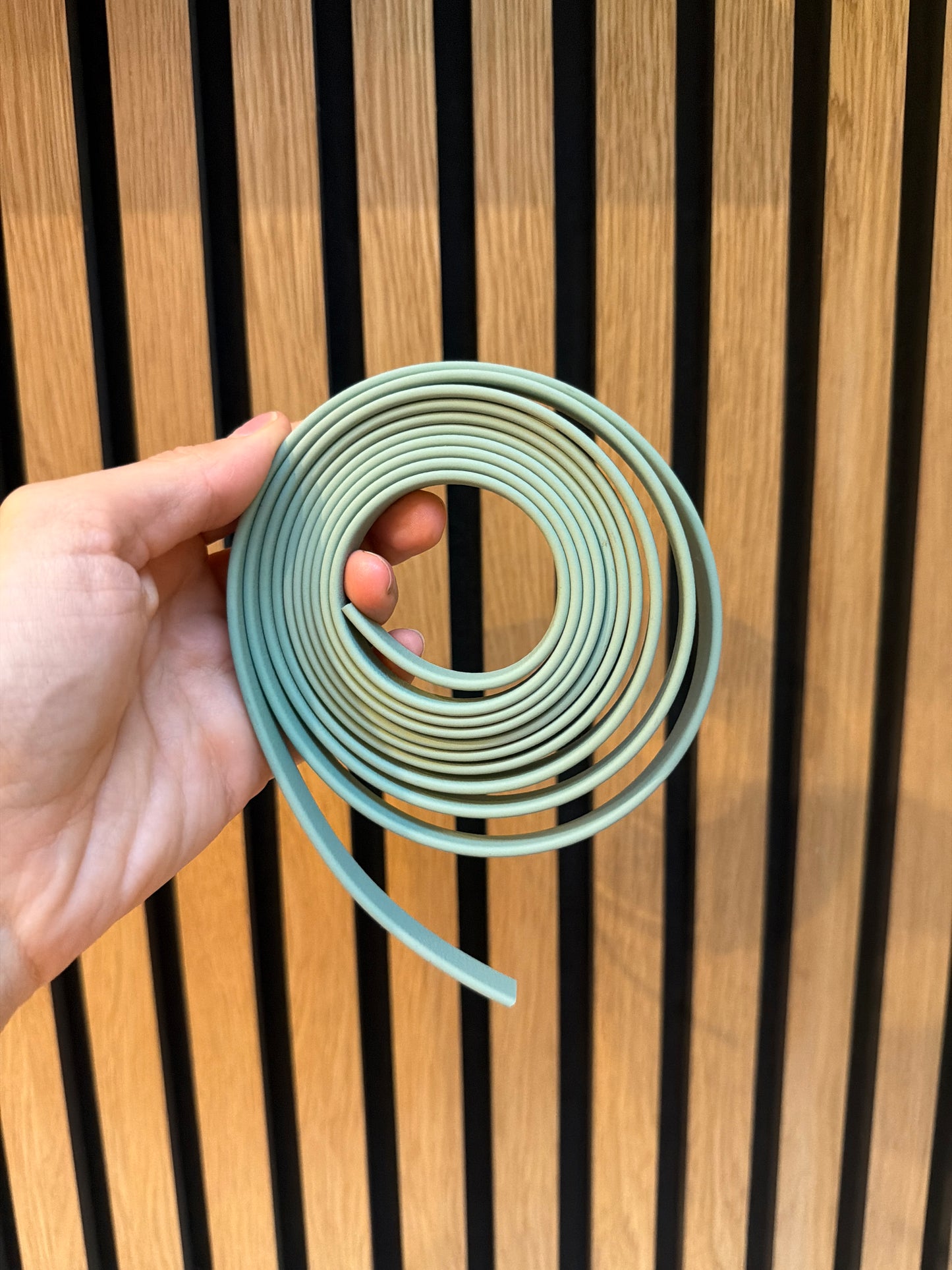 Crossbody Leine Sagegrün aus Biothane | 13mm breit, 2,5m lang | Beschläge frei wählbar