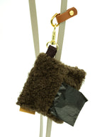 KOTBEUTELSPENDER | BROWN
